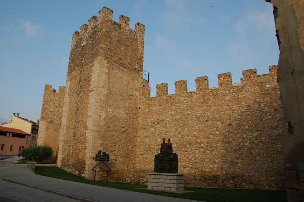Tarragona - Montblanc 06 - muralla.jpg